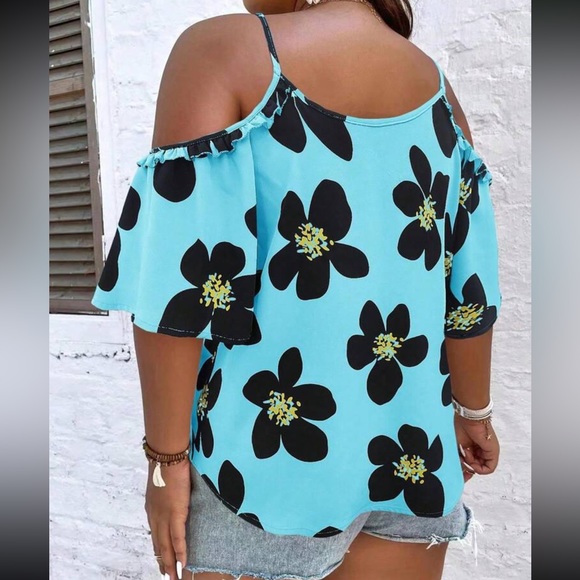 Plus boho hot pink floral print cold shoulder blouse - Picture 9 of 15